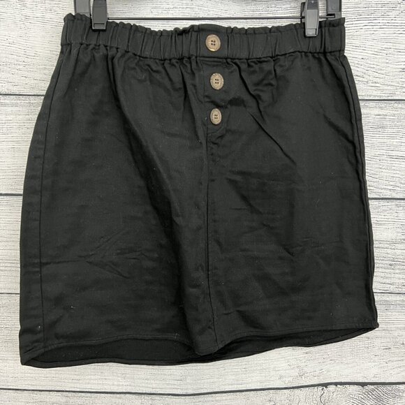 NWT Black Button Skirt - Picture 1 of 3